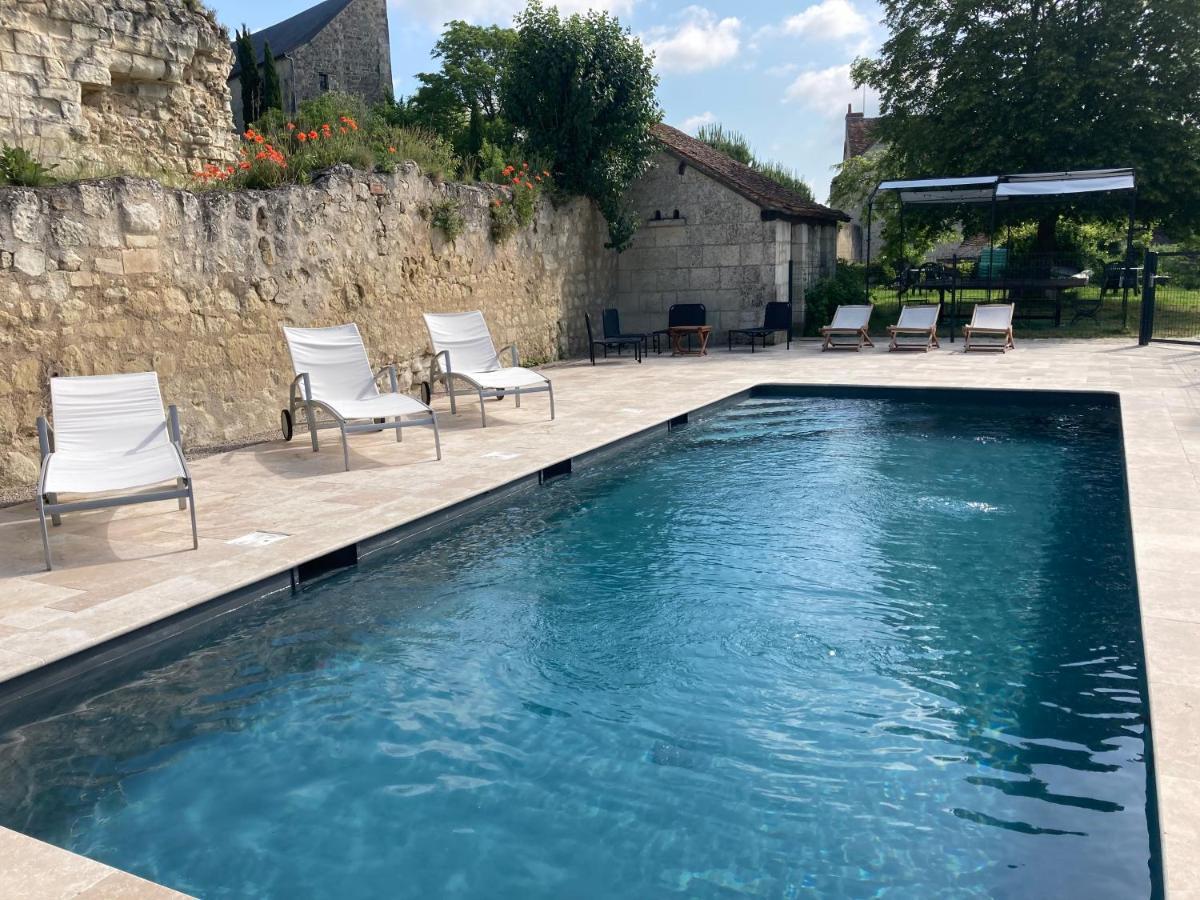 Logis Auberge De Crissay Экстерьер фото
