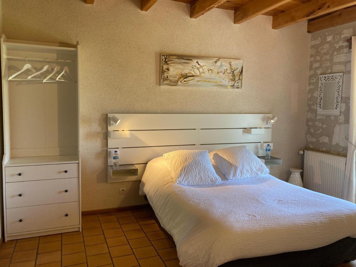 Logis Auberge De Crissay Экстерьер фото