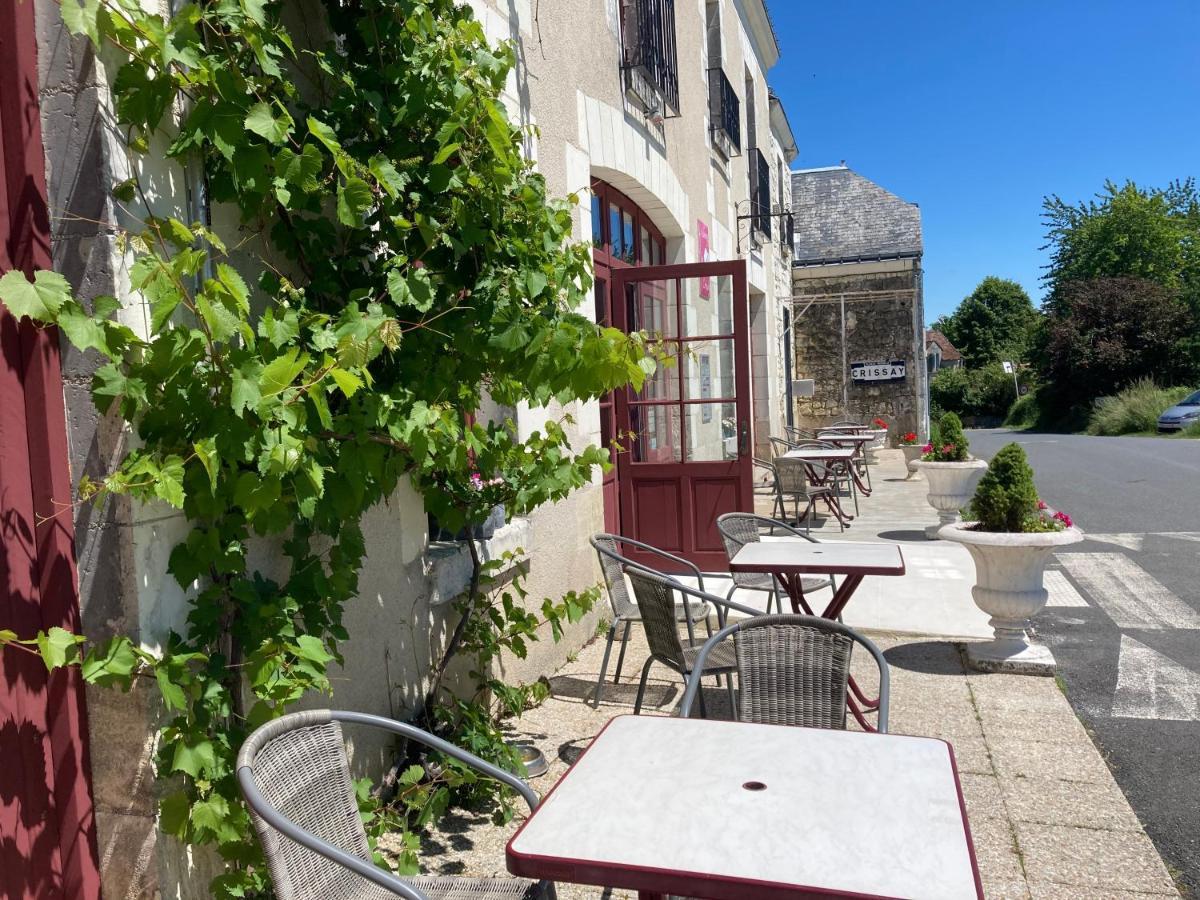 Logis Auberge De Crissay Экстерьер фото