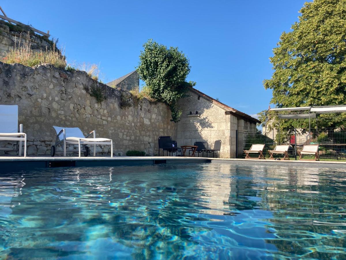 Logis Auberge De Crissay Экстерьер фото