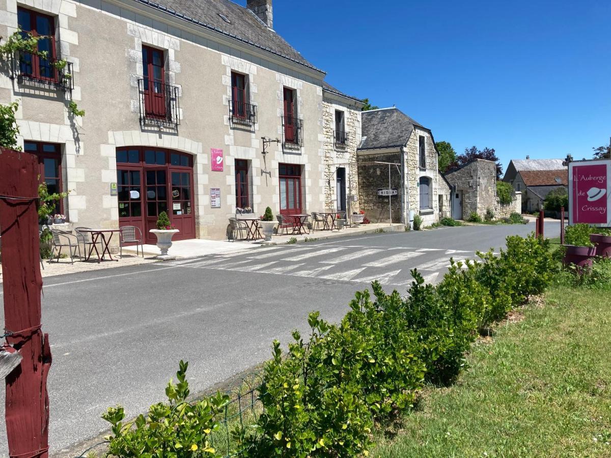 Logis Auberge De Crissay Экстерьер фото